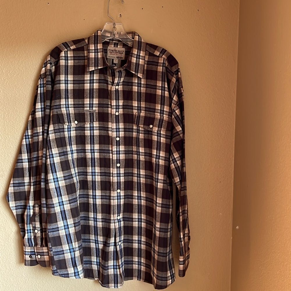 Powder River Outfitters snap closure flannel shirt L